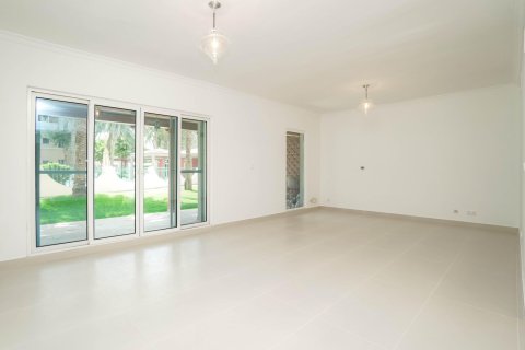 Apartment in Green Community, Dubai 2 bedrooms, 202 sq.m. № 69191 - photo 4