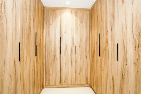 Apartment in Green Community, Dubai 2 bedrooms, 202 sq.m. № 69191 - photo 28