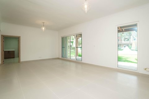 Apartment in Green Community, Dubai 2 bedrooms, 202 sq.m. № 69191 - photo 5