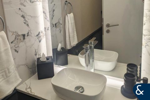 Купить квартиру в Даунтаун Дубай (Даунтаун Бурдж Дубай), Дубай: 1 спальня, 79м², № 75973 - фото 10