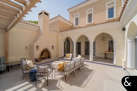 Купить виллу в Арабиан Ранчес, Дубай: 6 спален, 1115м², № 75972 - фото 26