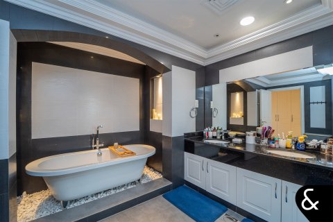 Купить виллу в Арабиан Ранчес, Дубай: 6 спален, 1115м², № 75972 - фото 19