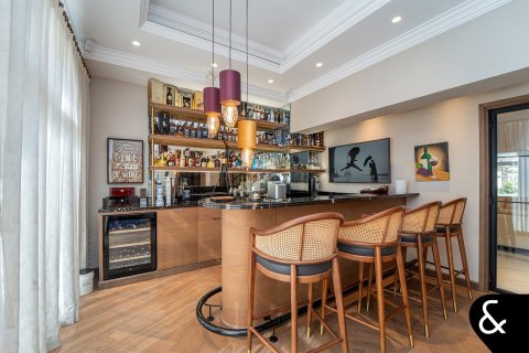 Купить виллу в Арабиан Ранчес, Дубай: 6 спален, 1115м², № 75972 - фото 12