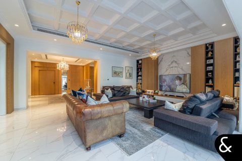 Купить виллу в Арабиан Ранчес, Дубай: 6 спален, 1115м², № 75972 - фото 4