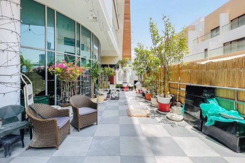 Appartement à Jumeirah Village Circle, Dubai, 2 chambres, 190 m², № 73578 - photo 17