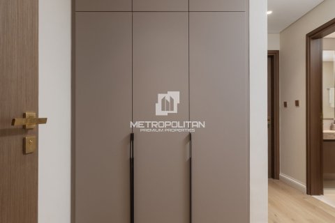 Купить квартиру в EMAAR Beachfront, Dubai Harbour, Дубай: 2 спальни, 146м², № 73585 - фото 15