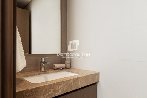 Купить квартиру в EMAAR Beachfront, Dubai Harbour, Дубай: 2 спальни, 146м², № 73585 - фото 7