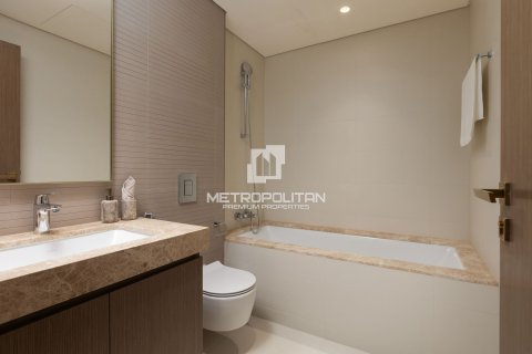 Купить квартиру в EMAAR Beachfront, Dubai Harbour, Дубай: 2 спальни, 146м², № 73585 - фото 21