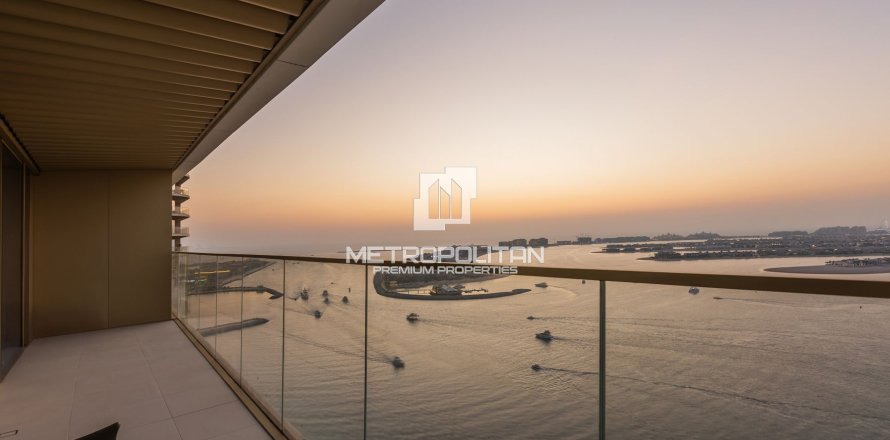Квартира в EMAAR Beachfront, Dubai Harbour, Дубай, 2 спальни, 146м², № 73585