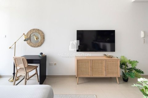 Apartment in Dubai Marina, Dubai 44 sq.m. № 73583 - photo 9