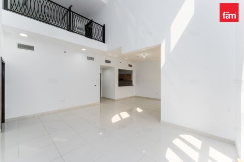 شقة في Dubai Sports City, دبي 3 غرف نوم, 240.6 م² رقم 119144 - صورة 3