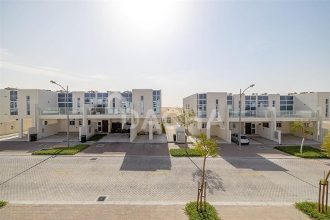 تاون هاوس في Pacifica, دبي 3 غرف نوم, 176.5 م² رقم 6403 - صورة 17
