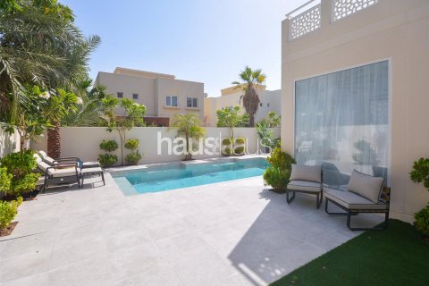 Villa en Meadows, Dubai, 5 dormitorios, 320 m², № 43309 - foto 29