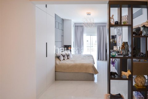 Villa en Meadows, Dubai, 5 dormitorios, 320 m², № 43309 - foto 17