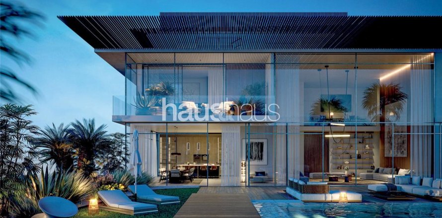Villa en Deira, Dubai, 4 dormitorios, 816 m², № 43316