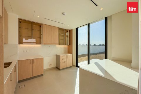 فيلا في دبي 4 غرف نوم, 683.7 م² رقم 94638 - صورة 12