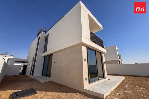 فيلا في دبي 4 غرف نوم, 683.7 م² رقم 94638 - صورة 28