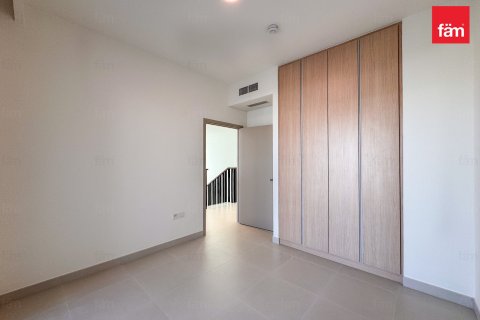 فيلا في دبي 4 غرف نوم, 683.7 م² رقم 94638 - صورة 17