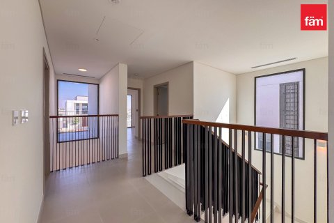 فيلا في دبي 4 غرف نوم, 683.7 م² رقم 94638 - صورة 7