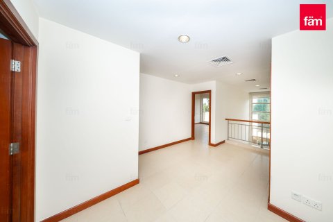 Villa in Dubai 3 bedrooms, 594.1 sq.m. № 94637 - photo 25
