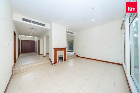 Villa in Dubai 3 bedrooms, 594.1 sq.m. № 94637 - photo 29