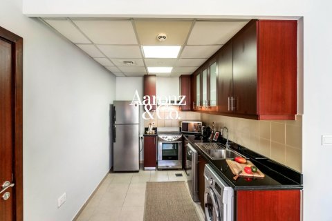 Apartment in Jumeirah Beach Residence, Dubai 1 bedroom, 71 sq.m. № 134463 - photo 10