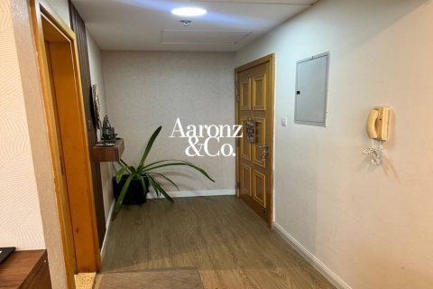 Apartment in Jumeirah Lake Towers, Dubai 1 bedroom, 83 sq.m. № 134467 - photo 6