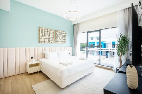 Villa en Golf City, Dubai, 3 dormitorios, 144 m², № 97095 - foto 6