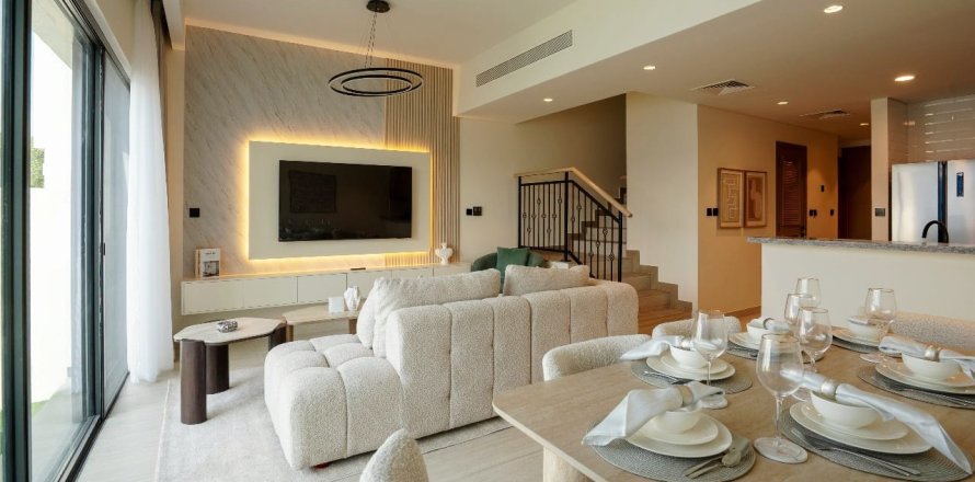 Villa en Golf City, Dubai, 3 dormitorios, 144 m², № 97095