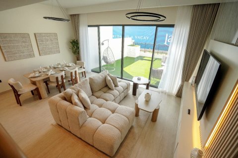 Купить виллу в Golf City, Дубай: 3 спальни, 144м², № 97095 - фото 3