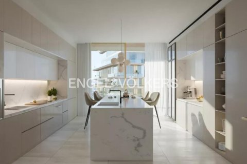 Apartment in Palm Jumeirah, Dubai 2 bedrooms, 174 sq.m. № 97102 - photo 18