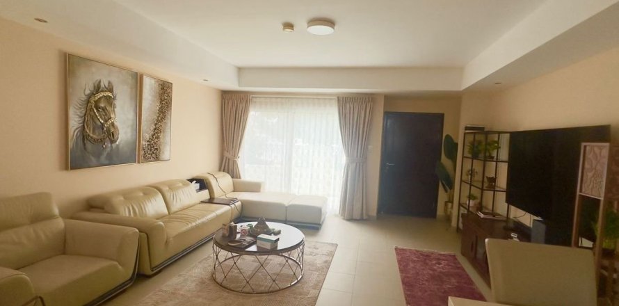 Вилла в Дубае, 3 спальни, 240.4м², № 55555