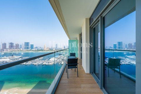 Apartment in Dubai Harbour, Dubai 1 bedroom, 76.73787800 sq.m. № 102090 - photo 2