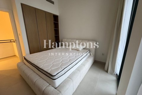 Снять в аренду виллу в Dubai South (Dubai World Central), Дубай: 3 спальни, 137.68224600м², № 102087 - фото 14