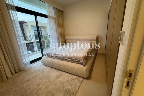 Снять в аренду виллу в Dubai South (Dubai World Central), Дубай: 3 спальни, 137.68224600м², № 102087 - фото 13