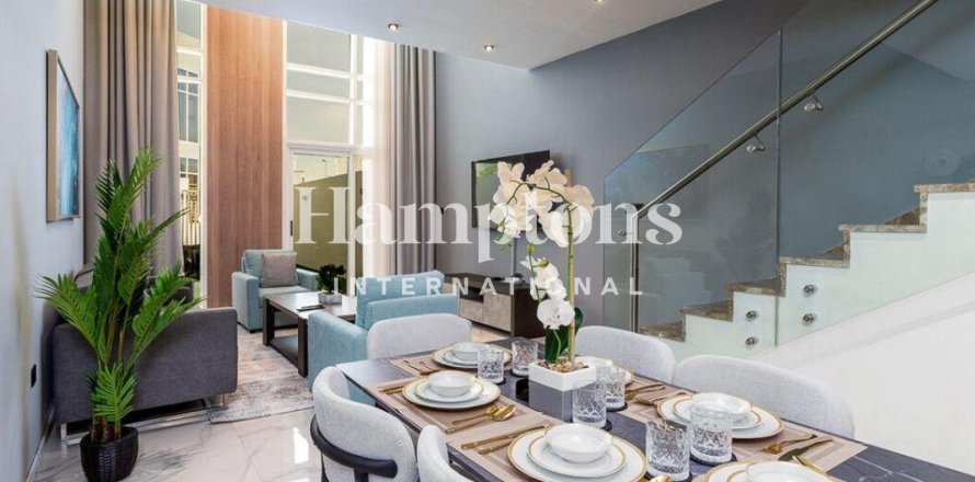 Maison de ville à Dubai Land, Dubai, 2 chambres, 123.8 m², № 102097