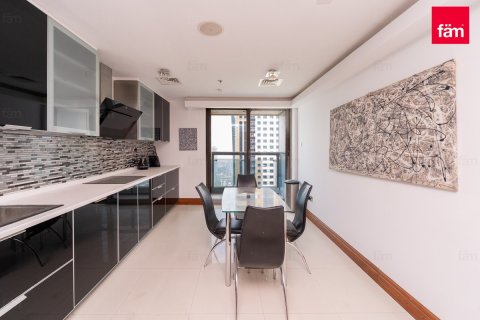 Apartment in Dubai Marina, Dubai 3 bedrooms, 185.6 sq.m. № 50154 - photo 13