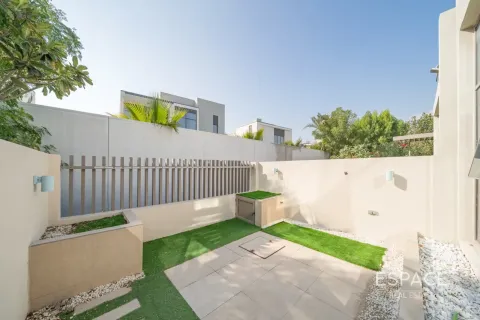 فيلا في Al Furjan, دبي 4 غرف نوم, 153 م² رقم 122703 - صورة 16