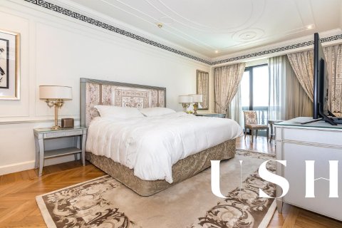 Apartment in Culture Village, Dubai 2 bedrooms, 157 sq.m. № 42395 - photo 17