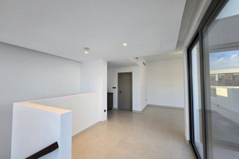 Villa in Aura, Tilal Al Ghaf, Dubai 4 bedrooms, 317 sq.m. № 42397 - photo 18