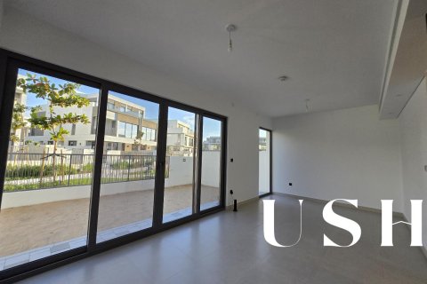 Villa in Aura, Tilal Al Ghaf, Dubai 4 bedrooms, 317 sq.m. № 42397 - photo 7