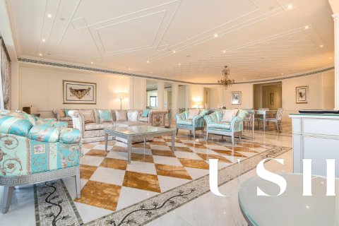 Apartment in Culture Village, Dubai 4 bedrooms, 468 sq.m. № 42394 - photo 9