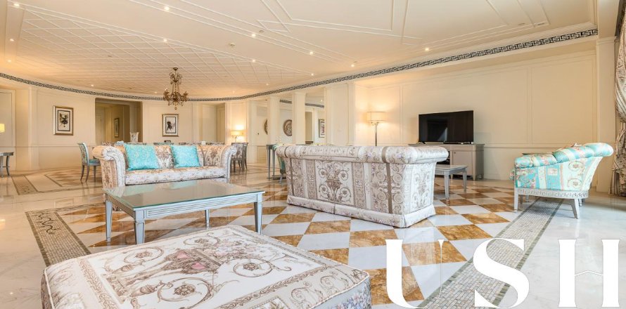 Apartment in Culture Village, Dubai 4 bedrooms, 468 sq.m. № 42394