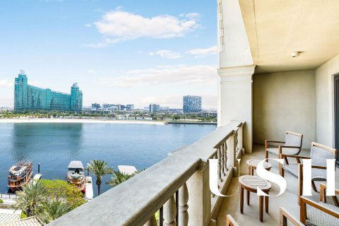 Apartment in Culture Village, Dubai 4 bedrooms, 468 sq.m. № 42394 - photo 14