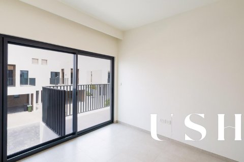 Adosado en Arabian Ranches 3, Dubai, 3 dormitorios, 206 m², № 42385 - foto 2