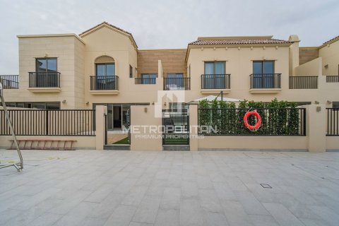 Townhouse in Jumeirah Golf Estates, Dubai 3 bedrooms, 162 sq.m. № 72680 - photo 8