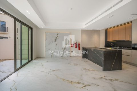 Townhouse in Jumeirah Golf Estates, Dubai 3 bedrooms, 162 sq.m. № 72680 - photo 13