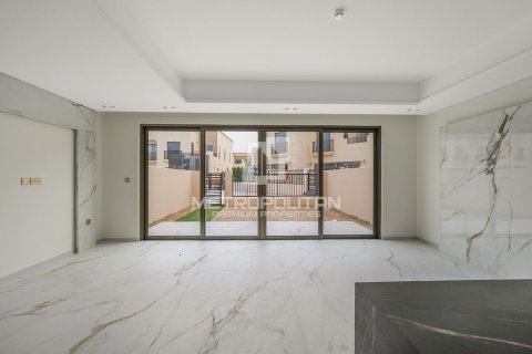Townhouse in Jumeirah Golf Estates, Dubai 3 bedrooms, 162 sq.m. № 72680 - photo 7