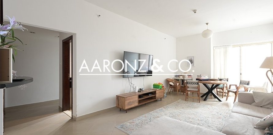 شقة في Icon Tower 2, أبراج بحيرة جميرا, دبي 2 غرف نوم, 121 م² رقم 84520