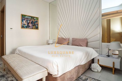 Снять в аренду квартиру в SLS Dubai Hotel & Residences, Бизнес-Бэй, Дубай: студию, 63м², № 96141 - фото 11